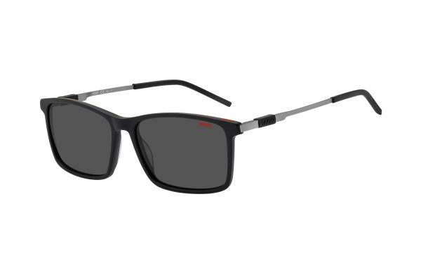 نظارة شمسية هوغو بوس HUG 1099/S 003IR حجم العدسة 56 شكل الاطار مستطيل لون العدسة رمادي رجالي