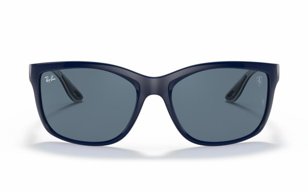 نظارة شمسية راي بان سكوديريا فيراري كولكشن RB 8356-M F621/80 حجم العدسة 61 شكل الاطار مربع لون العدسة أزرق للجنسين