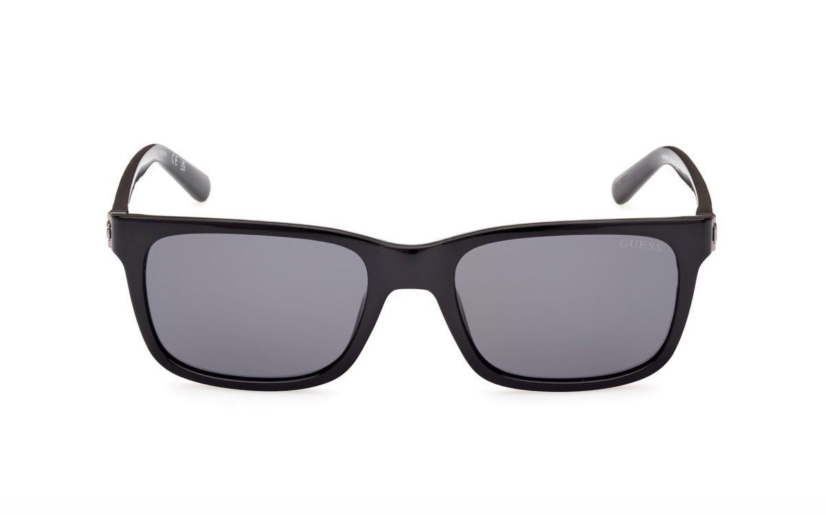 نظارة شمسية جيس GU00066 01A حجم العدسة 55 شكل الاطار مستطيل لون العدسة رمادي رجالي