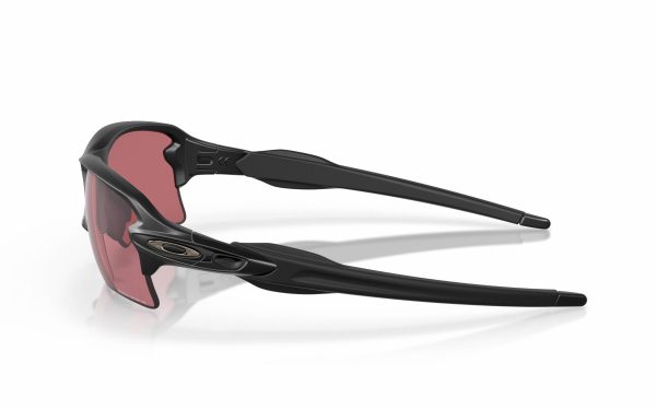 نظارة شمسية أوكلي FLAK 2.0 XL OO 9188 90 حجم العدسة 59 شكل الاطار مستطيل لون العدسة أحمر زهري للجنسين